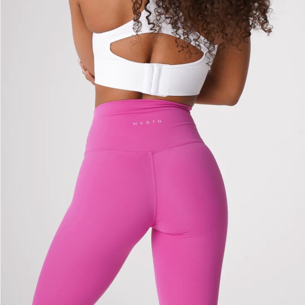NVGTN signature 2.0 leggings - wild berry (size small)